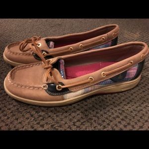 Sperry shoes